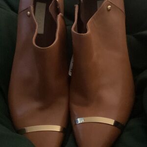 Ralph Lauren Tan Leather Ankle Boots with Gold Trim